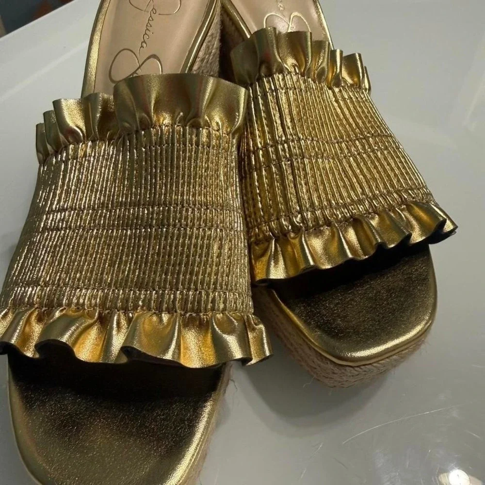 Jessica Simpson Gold Platform Espadrille Slides Ruffle Sandals Size 8.5